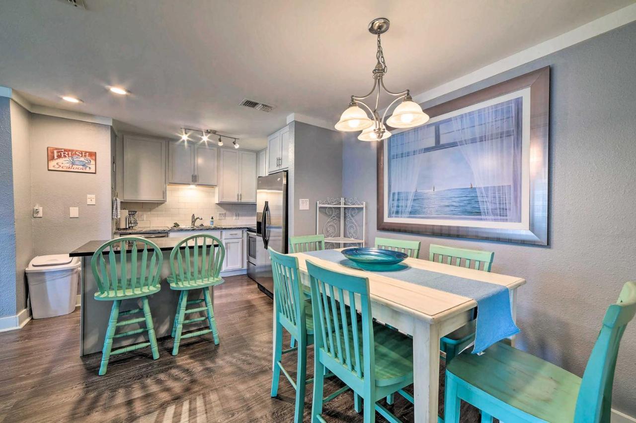 Port Aransas Condo With Outdoor Pool - Pets Welcome! Mustang Beach Exterior photo